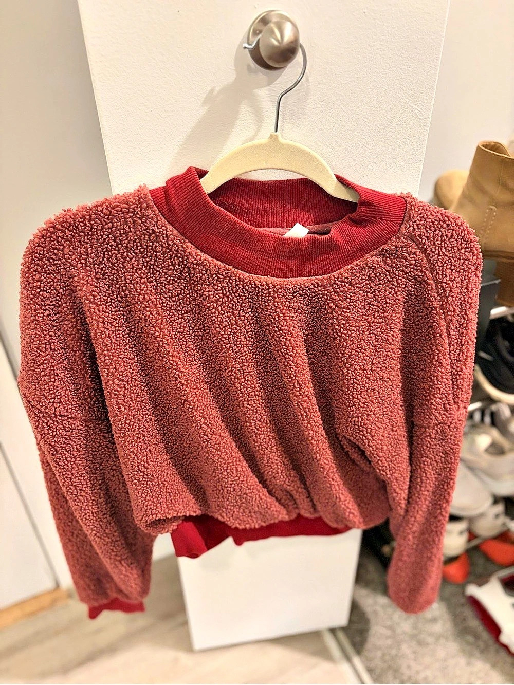 Fabletics Mock Neck Cropped Pullover Pink